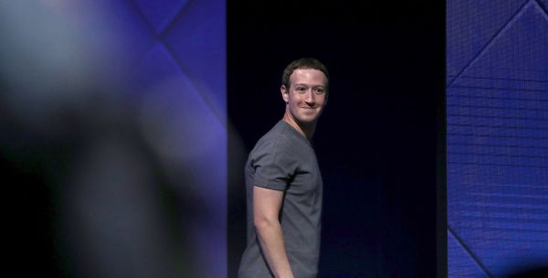 SAN JOSE, CA - APRIL 18: Facebook CEO Mark Zuckerberg delivers the keynote address at Facebook